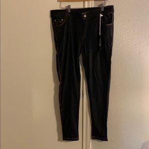 Yelete Jeggings NWT size 2XL dark denim